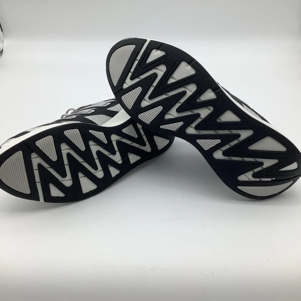 Adidas Adizero Aruku Originals‎ Running Shoes JI3555 Black White M 11 W 12 NWT